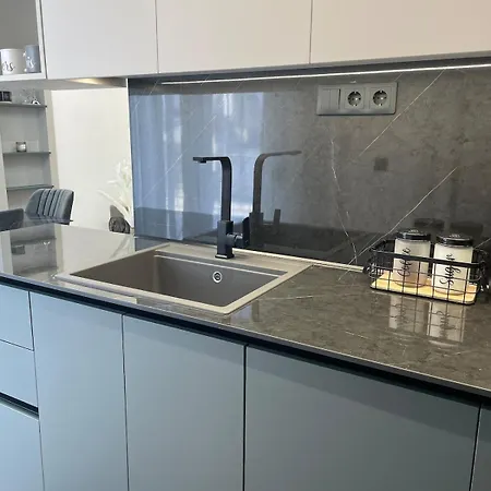 The Skg * Tesalónica